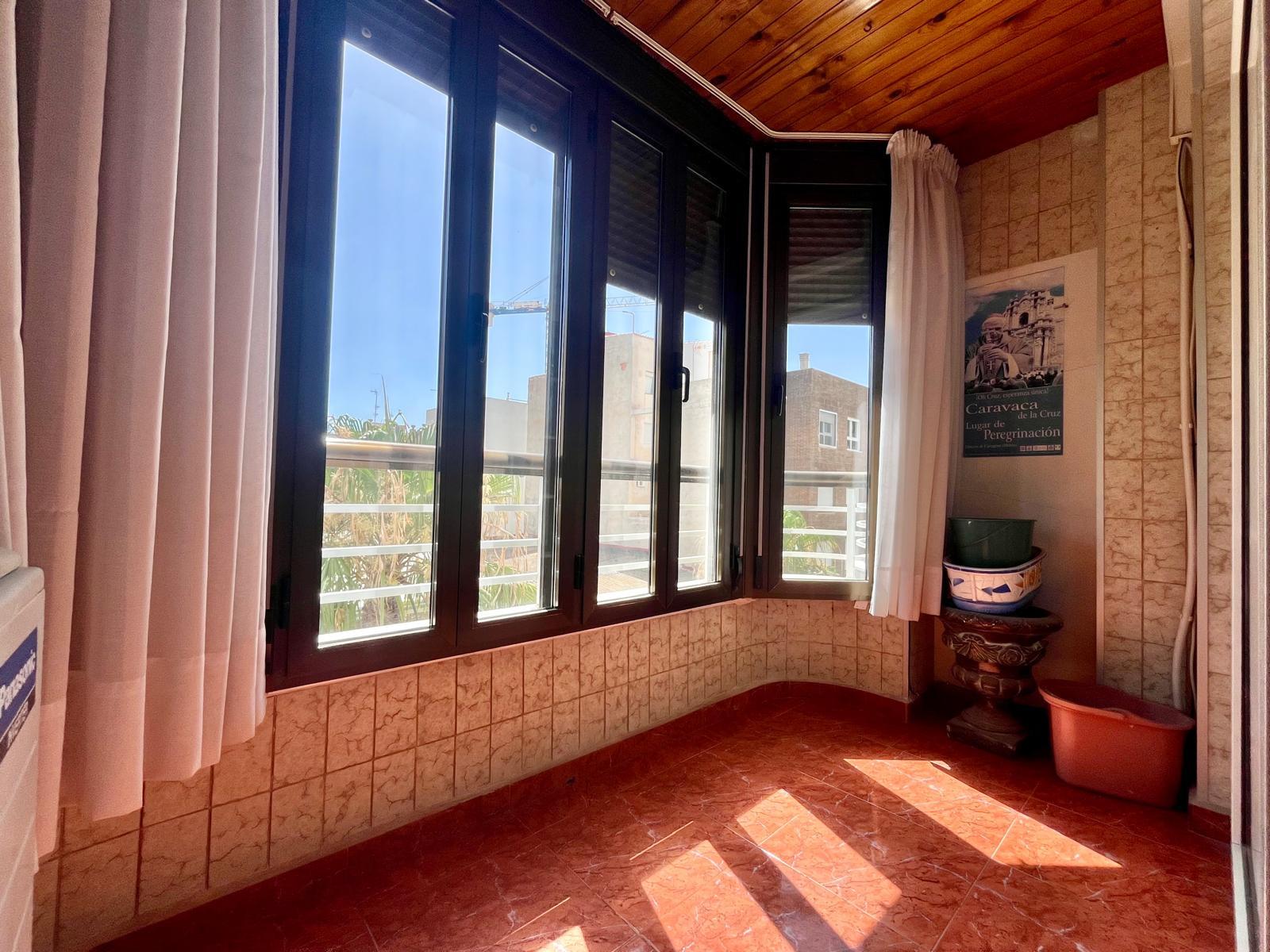 Appartamento a Torrevieja, Alicante, Spagna 3 camere da letto, 97 mq. N° 190011
