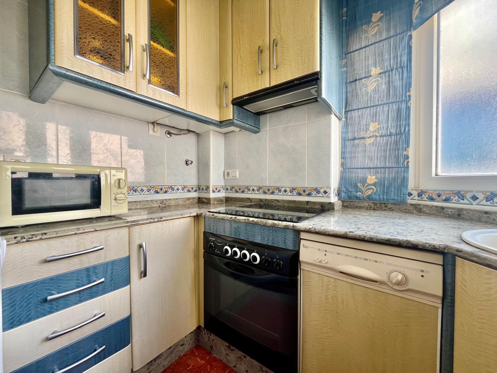Appartamento a Torrevieja, Alicante, Spagna 3 camere da letto, 97 mq. N° 190011