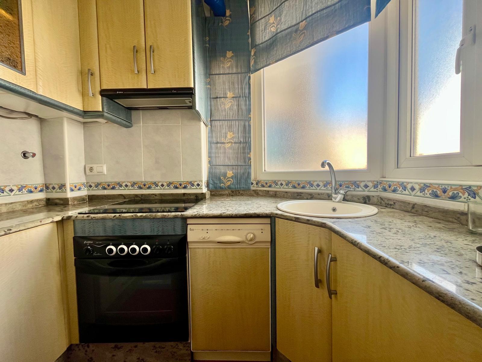Appartamento a Torrevieja, Alicante, Spagna 3 camere da letto, 97 mq. N° 190011