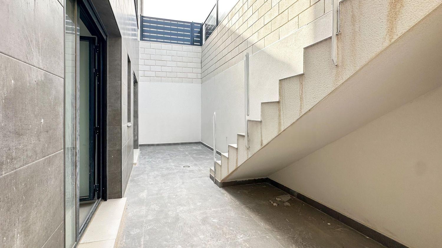 Villa in Alicante, Spain 4 bedrooms, 243 sq.m. No. 190813