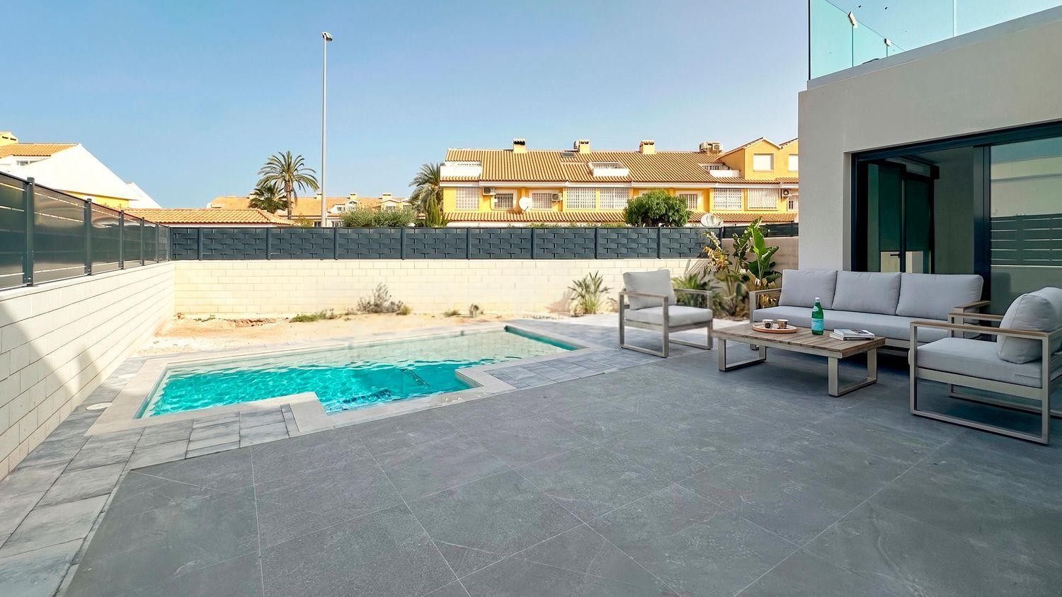 Villa in Alicante, Spain 4 bedrooms, 243 sq.m. No. 190813