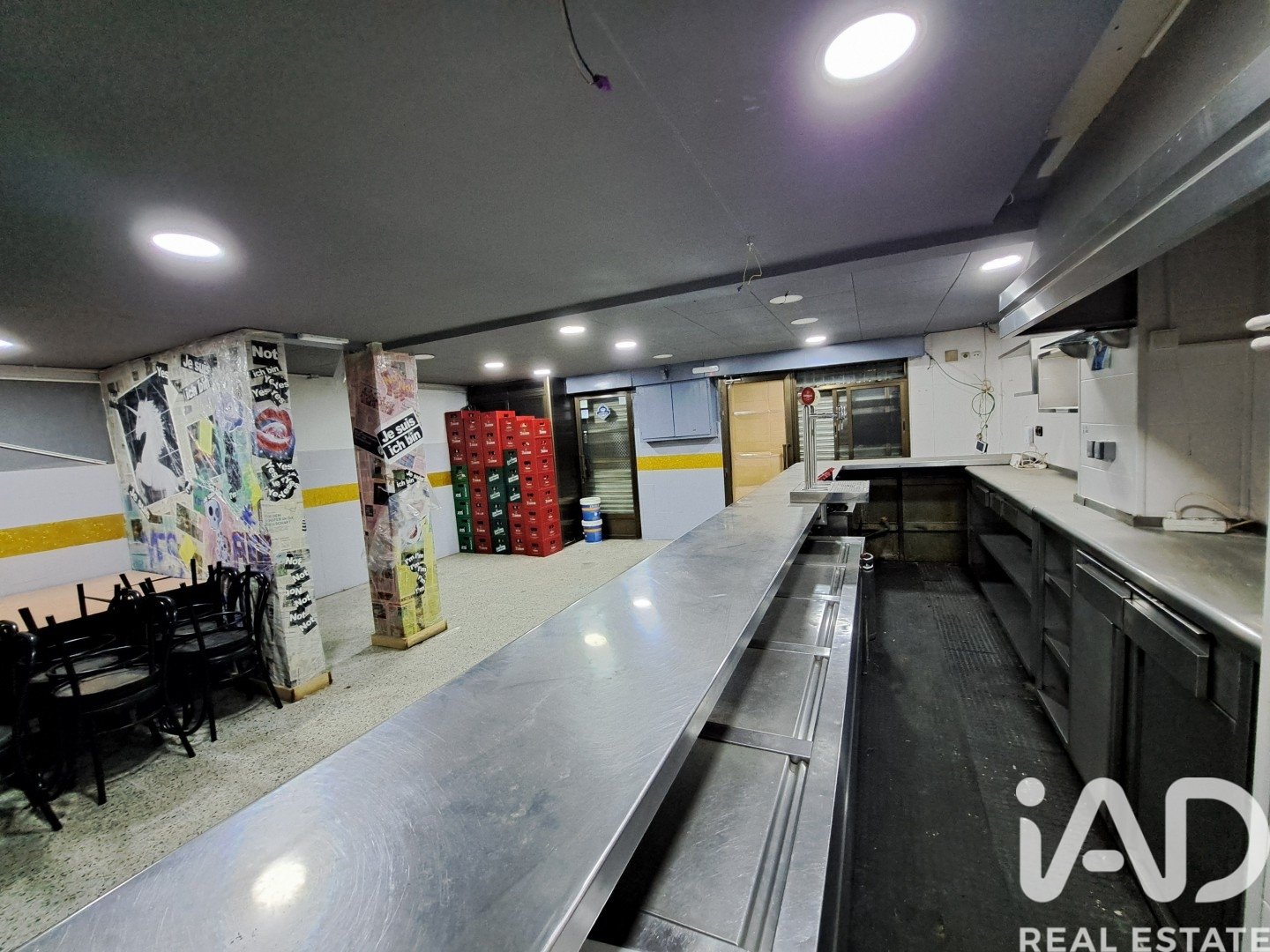 Bar en Santa Coloma de Gramenet, Barcelona, España 67 m2 No. 154273