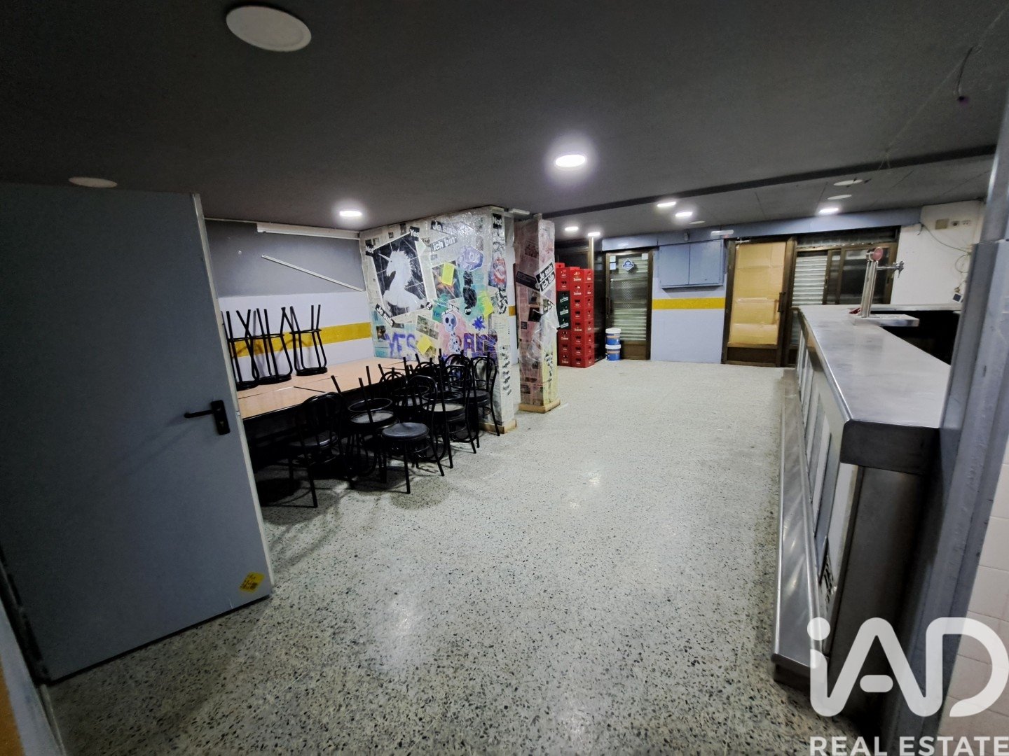 Bar en Santa Coloma de Gramenet, Barcelona, España 67 m2 No. 154273