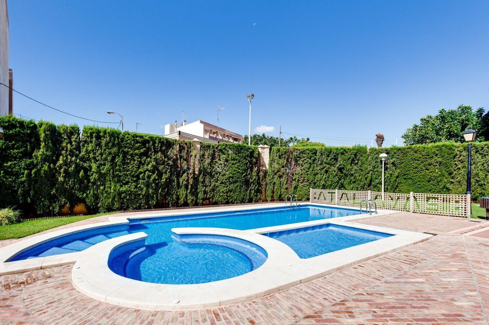 Dzīvoklis Torrevieja, Alicante, Spānijā 2 istabas, 72 m2 Nr. 146733