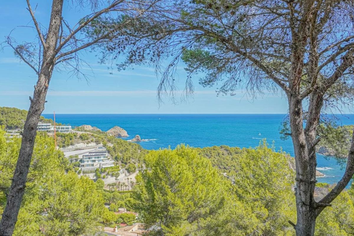 Villa i Javea, Alicante, Spanien 4 sovrum, 319 kvm. Nr. 80673