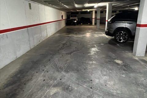 Garage i Terrassa, Barcelona, Spanien 36 kvm. Nr. 191346
