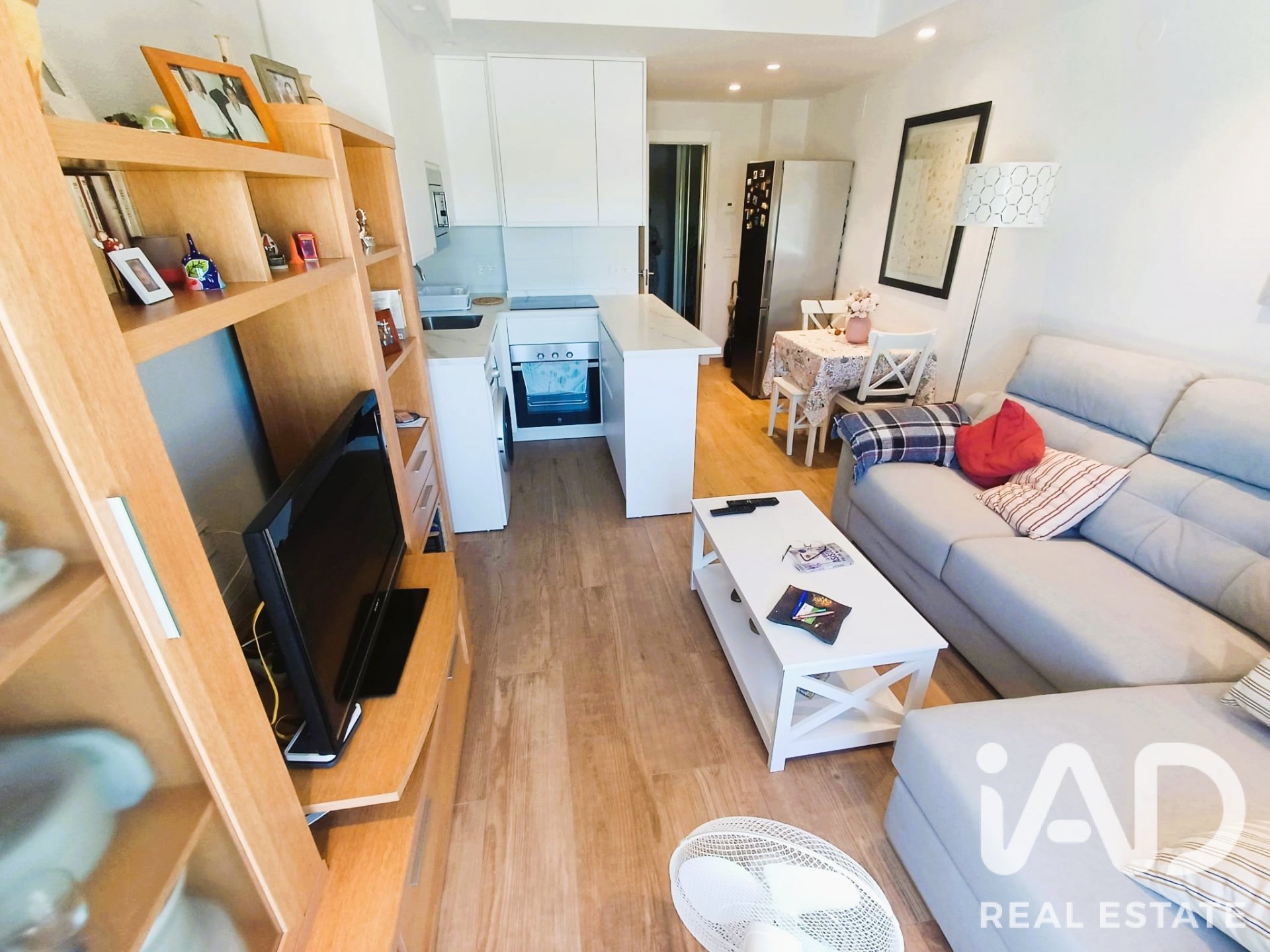Apartamento en León, España 2 dormitorios, 76 m2 No. 188021