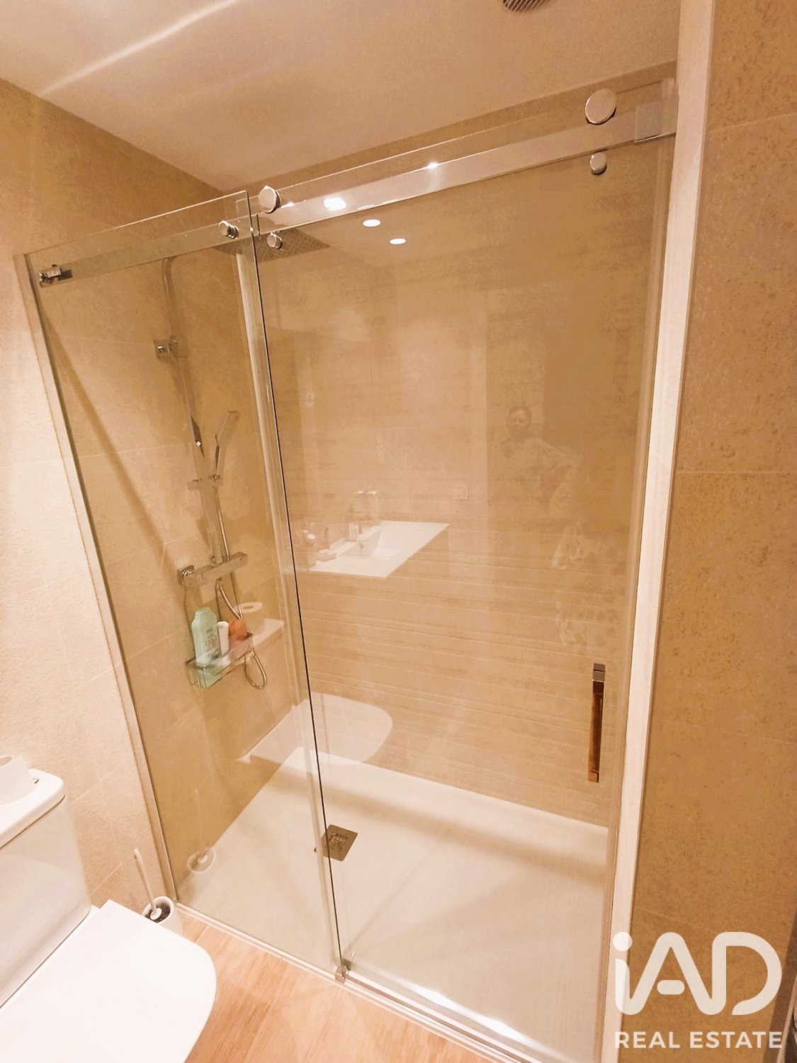 Apartamento en León, España 2 dormitorios, 76 m2 No. 188021