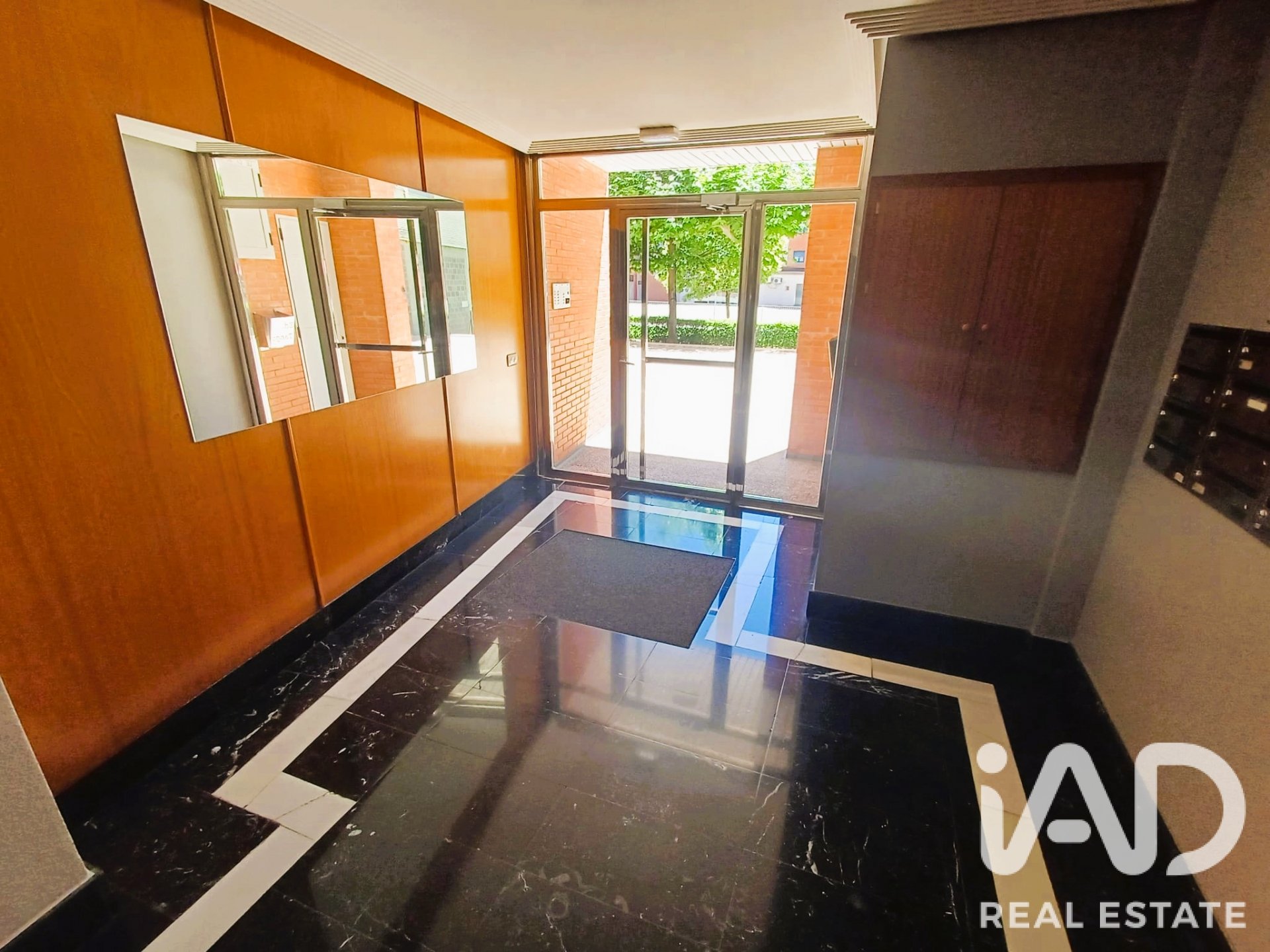 Apartamento en León, España 2 dormitorios, 76 m2 No. 188021