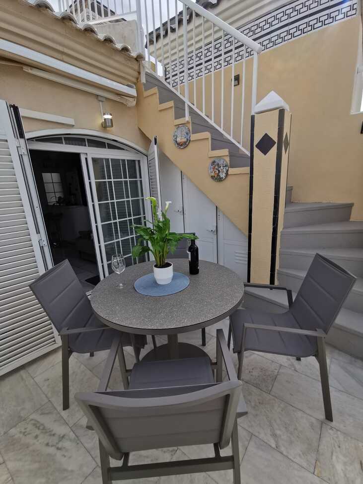 Lägenhet i Torrevieja, Alicante, Spanien 2 sovrum,  Nr. 147031