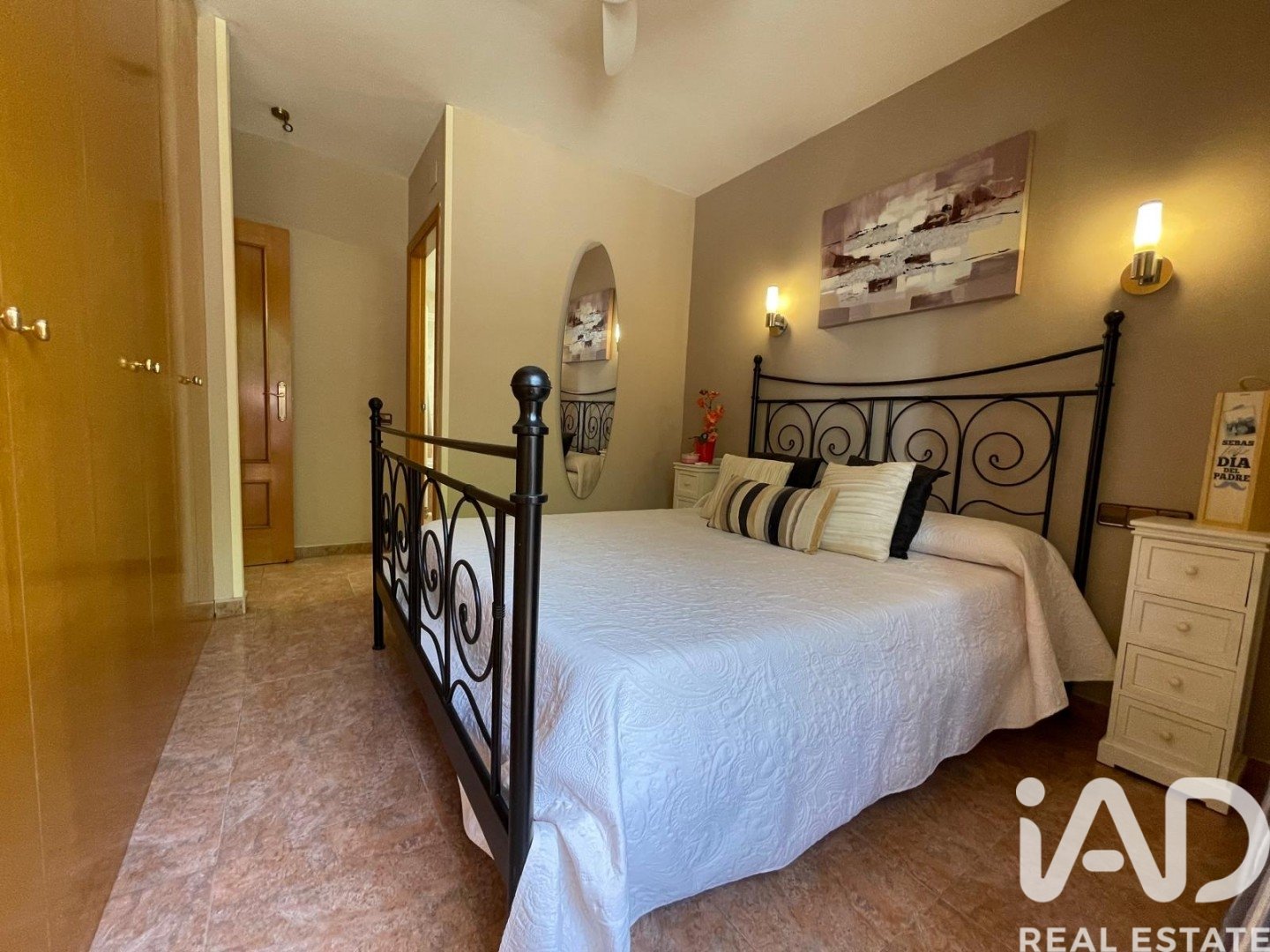 Appartamento a Vilanova i la Geltru, Barcelona, Spagna 4 camere da letto, 107 mq. N° 192076