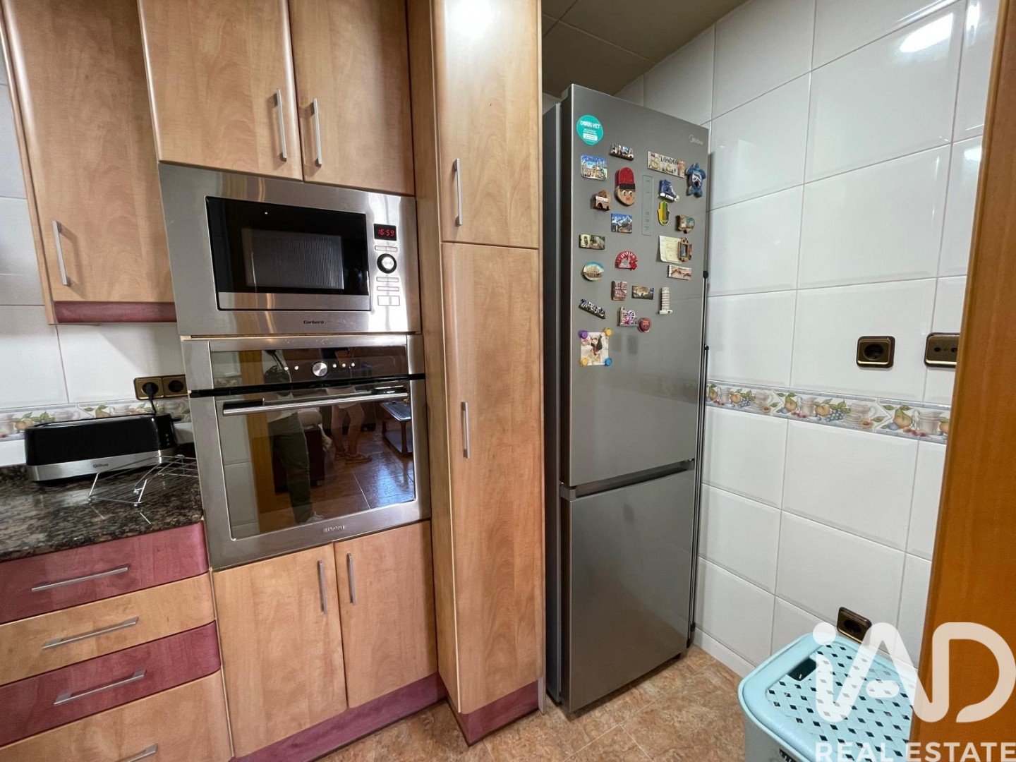 Appartamento a Vilanova i la Geltru, Barcelona, Spagna 4 camere da letto, 107 mq. N° 192076