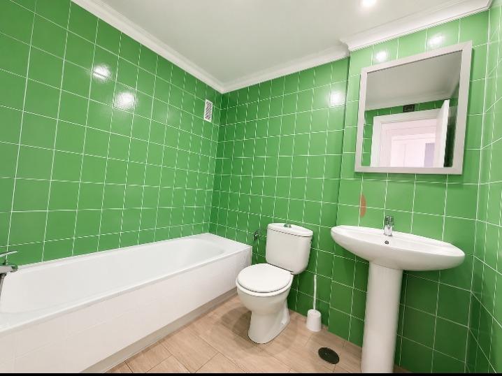 Huoneisto Torrevieja, Alicante, Espanja 73 m2 No. 183045