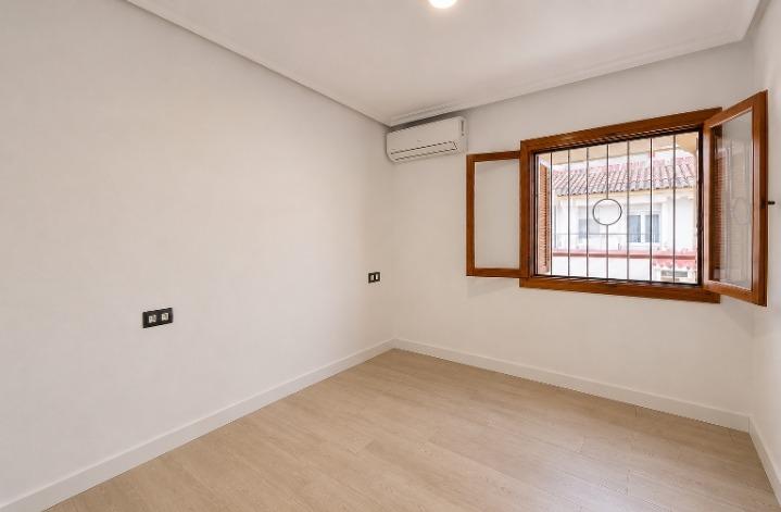 Huoneisto Torrevieja, Alicante, Espanja 73 m2 No. 183045