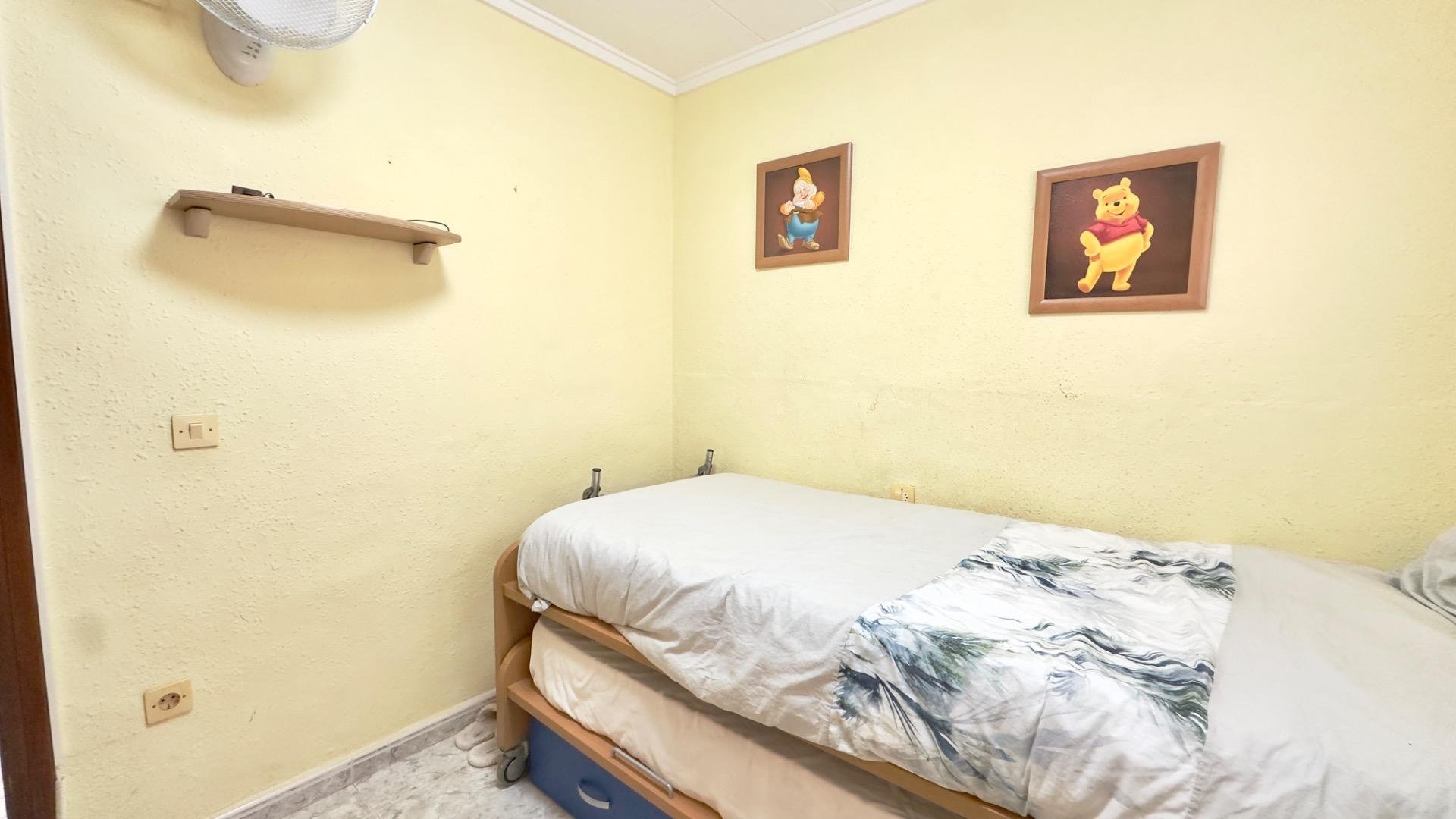 Bungalow in Torrevieja, Alicante, Spain 1 bedroom, 46 sq.m. No. 183043