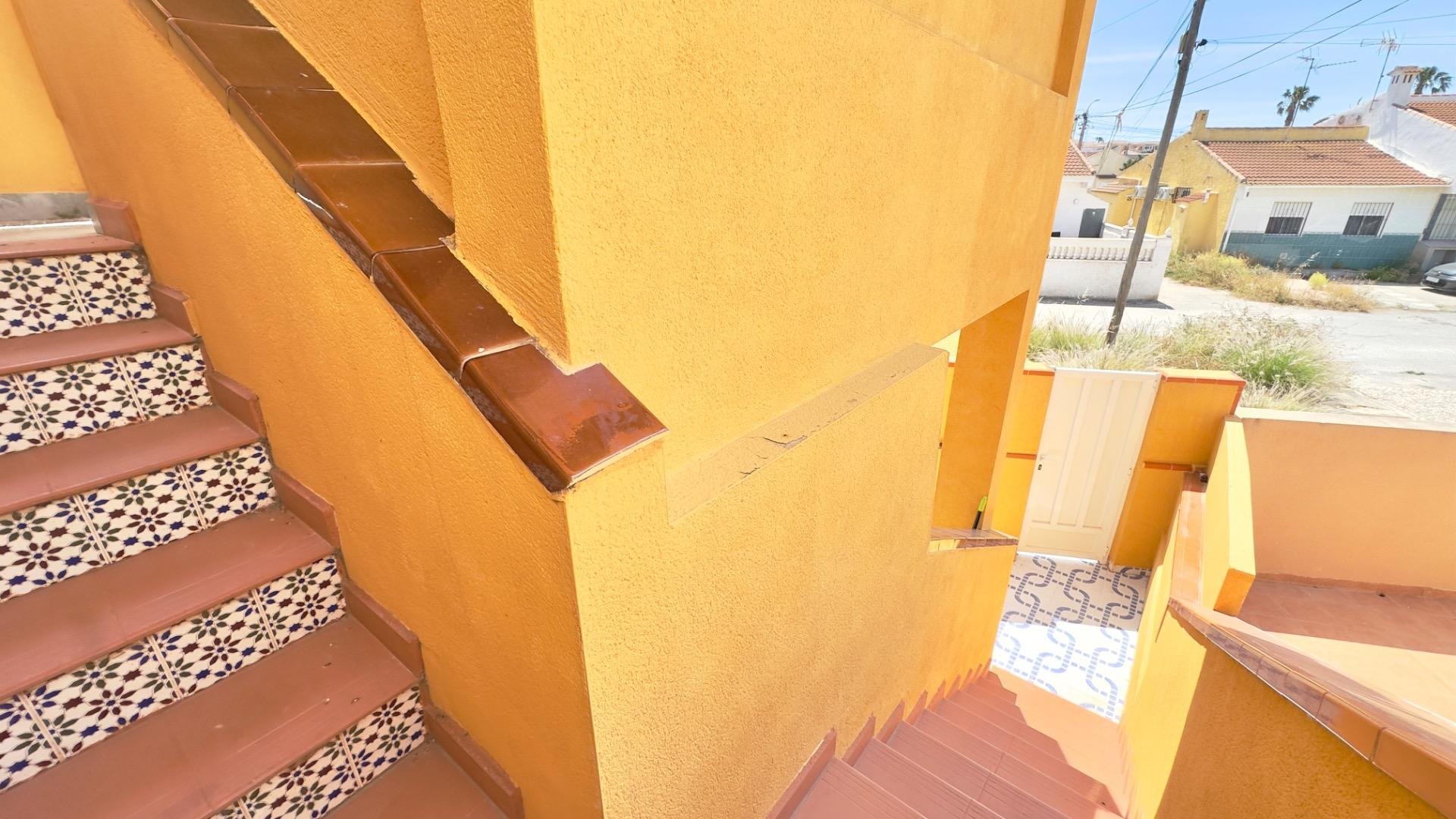 Bungalow in Torrevieja, Alicante, Spain 1 bedroom, 46 sq.m. No. 183043