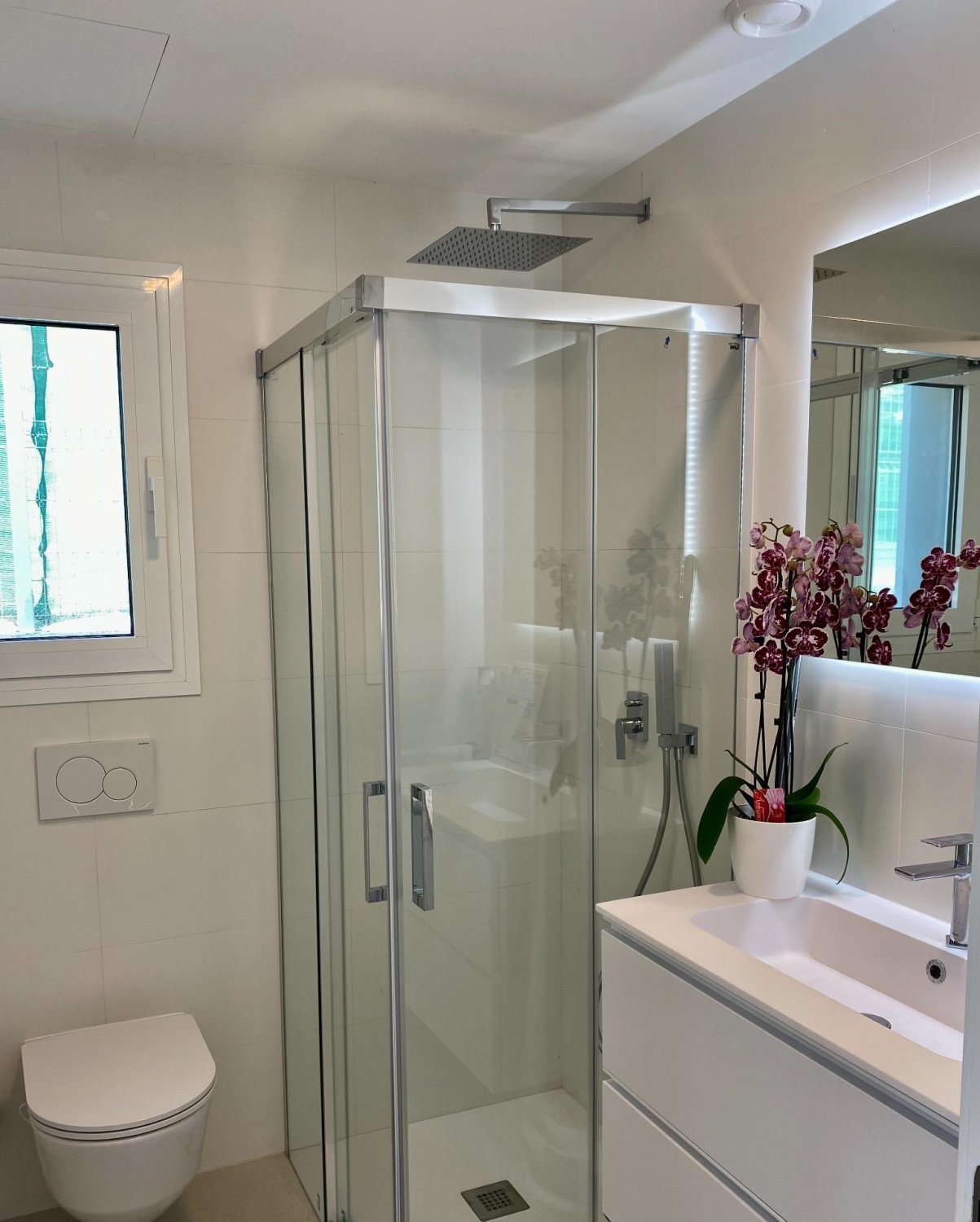 Villa i Finestrat, Alicante, Spanien 3 sovrum, 159 kvm. Nr. 142619