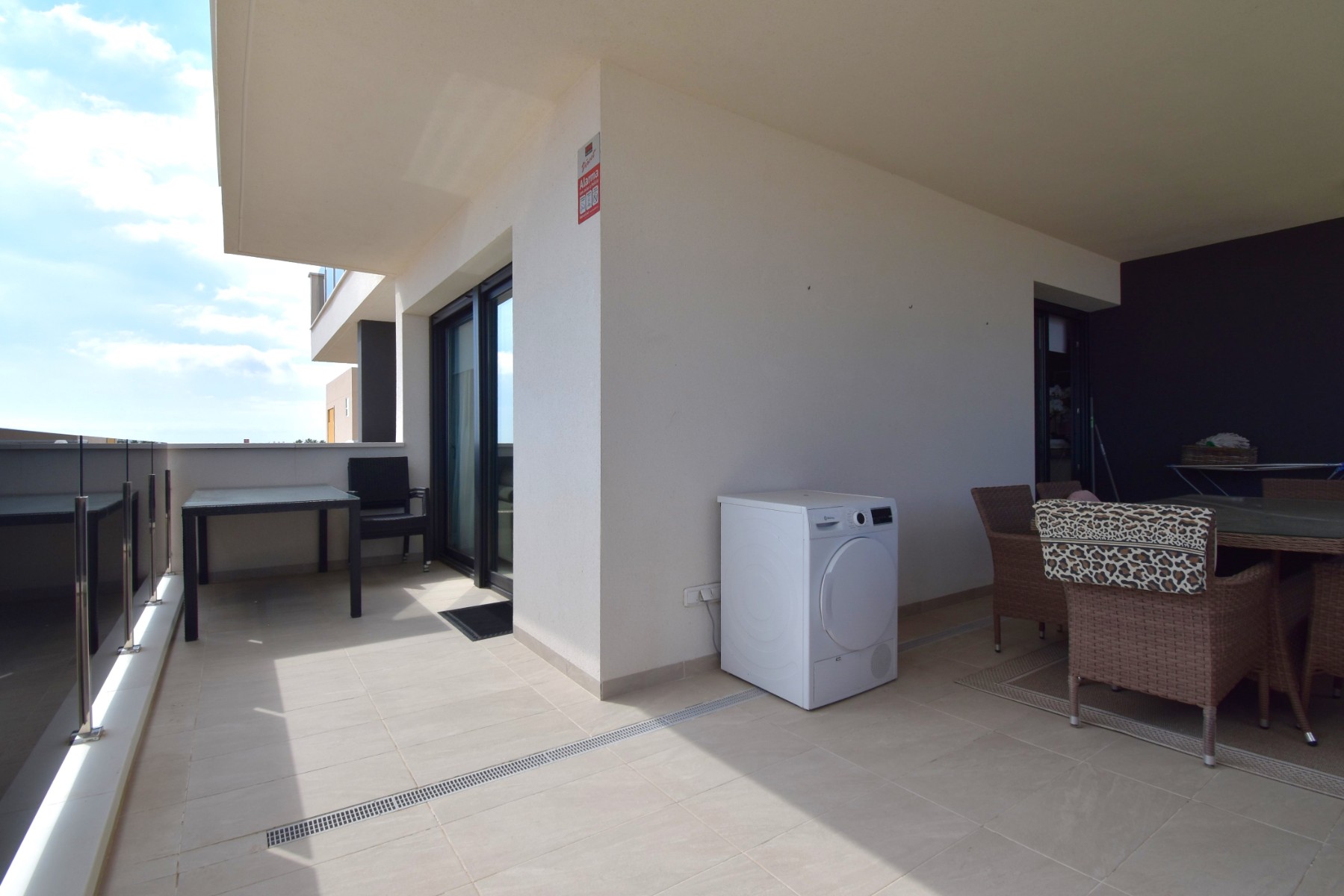 Huoneisto Alicante, Espanja 3 makuuhuonetta, 114 m2 No. 146611