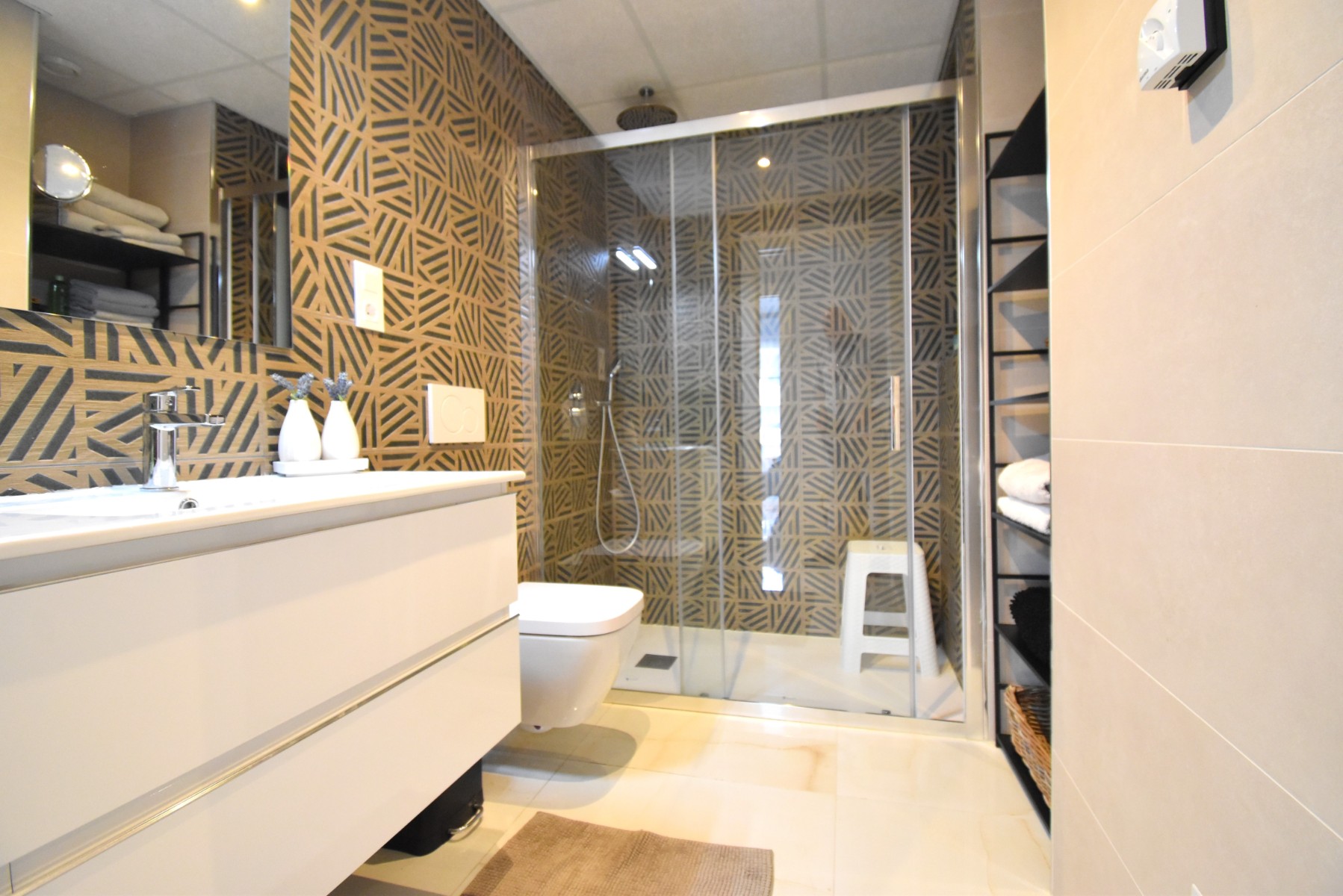 Huoneisto Alicante, Espanja 3 makuuhuonetta, 114 m2 No. 146611