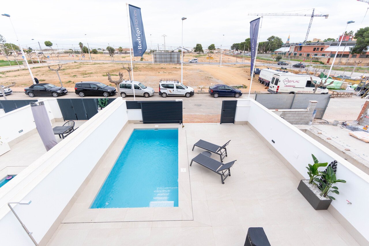 Villa a San Pedro del Pinatar, Murcia, Spagna 3 camere da letto, 112 mq. N° 150177