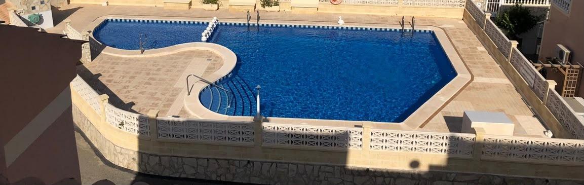 Duplex à La Zenia, Alicante, Espagne 3 chambres, 90 m2 No. 194439