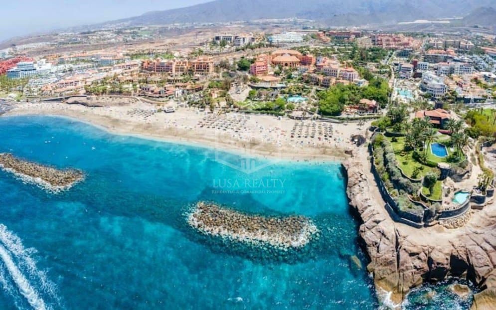 Proprietà commerciale a Adeje, Tenerife, Spagna 1300 mq. N° 181291