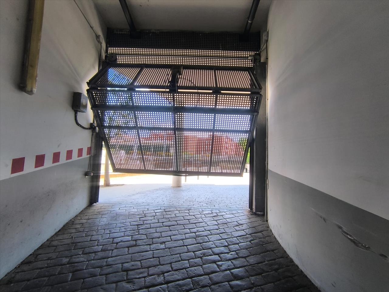 Garage in Castelldefels, Barcelona, Spain 10 sq.m. No. 191437