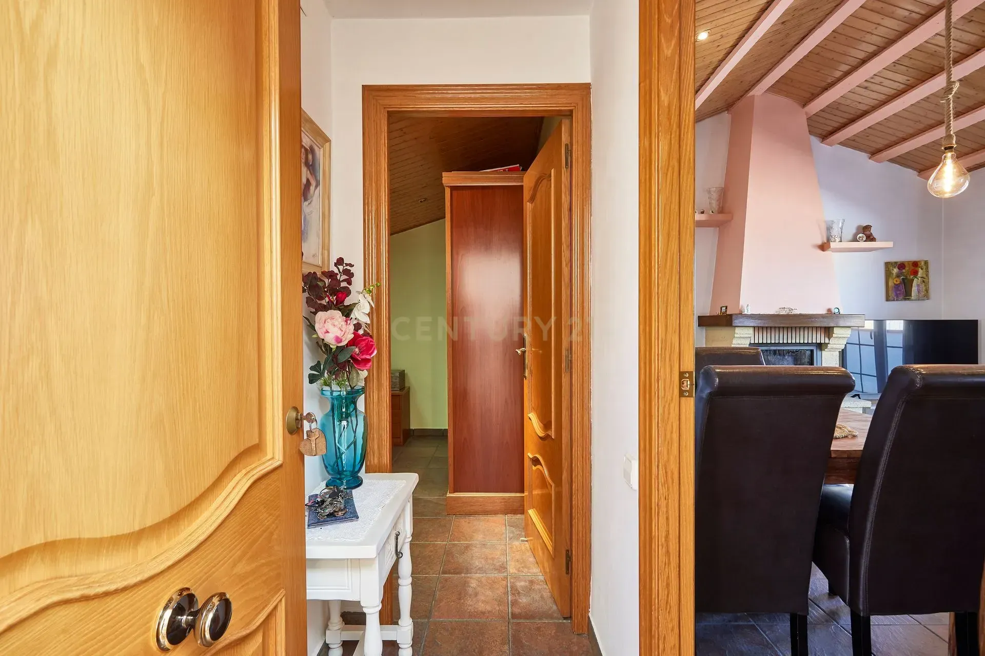 Talo Sabadell, Barcelona, Espanja 4 makuuhuonetta, 216 m2 No. 172018