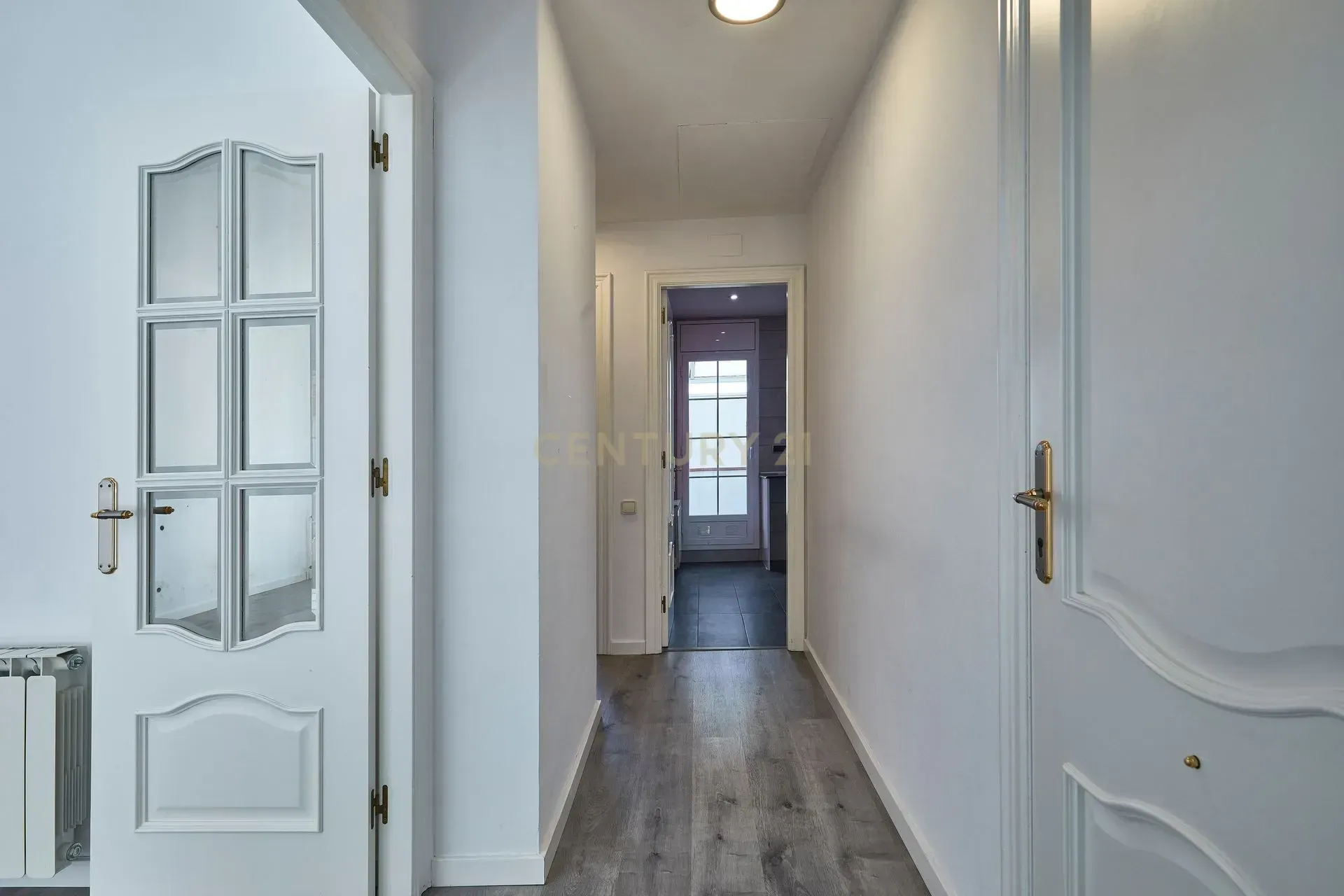 Talo Sabadell, Barcelona, Espanja 4 makuuhuonetta, 216 m2 No. 172018