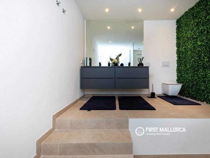 Huvila Mallorca, Espanja 4 makuuhuonetta, 372 m2 No. 178131