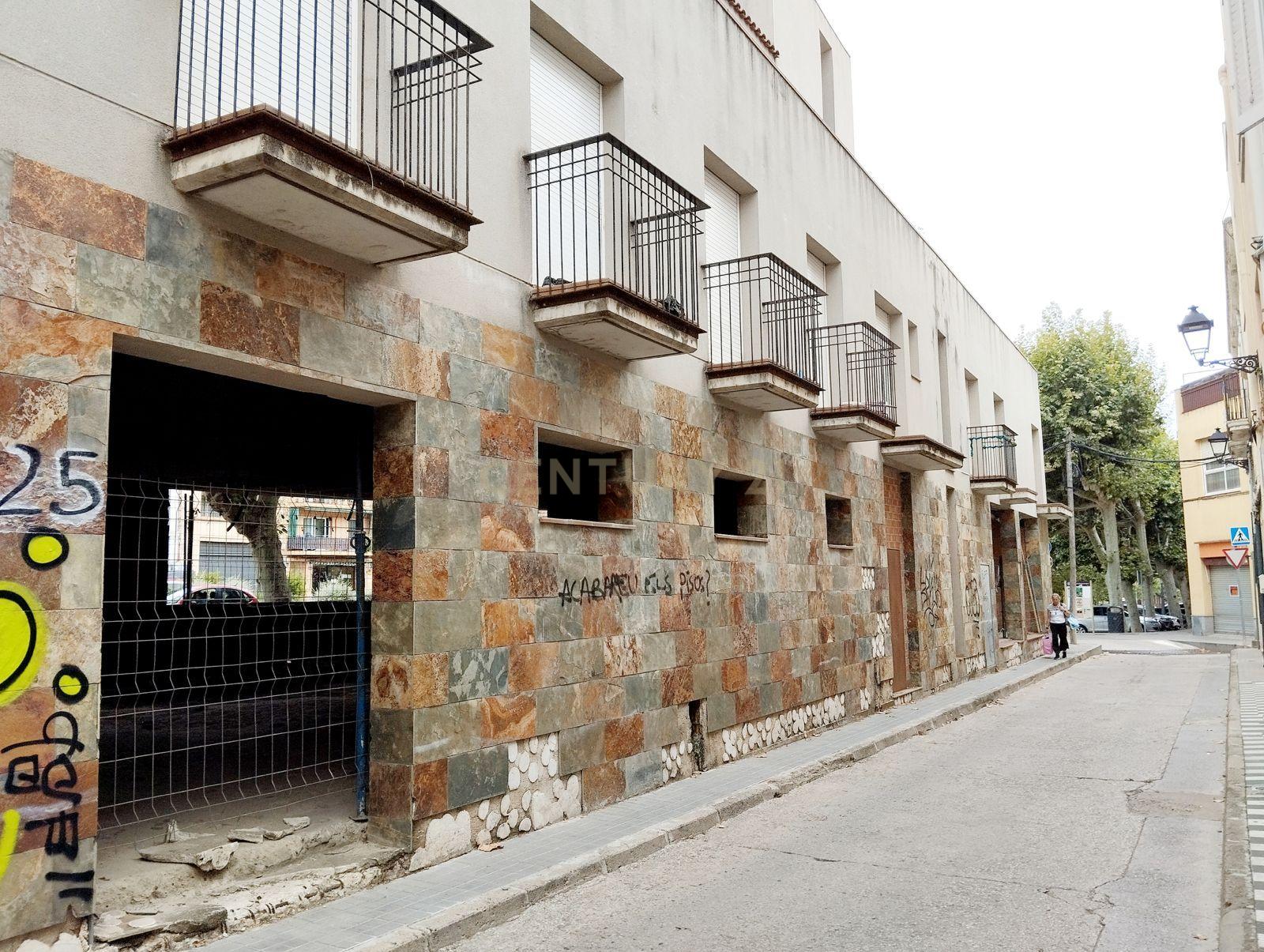 Commercial property in Arenys de Munt, Barcelona, Spain 616 sq.m. No. 167185