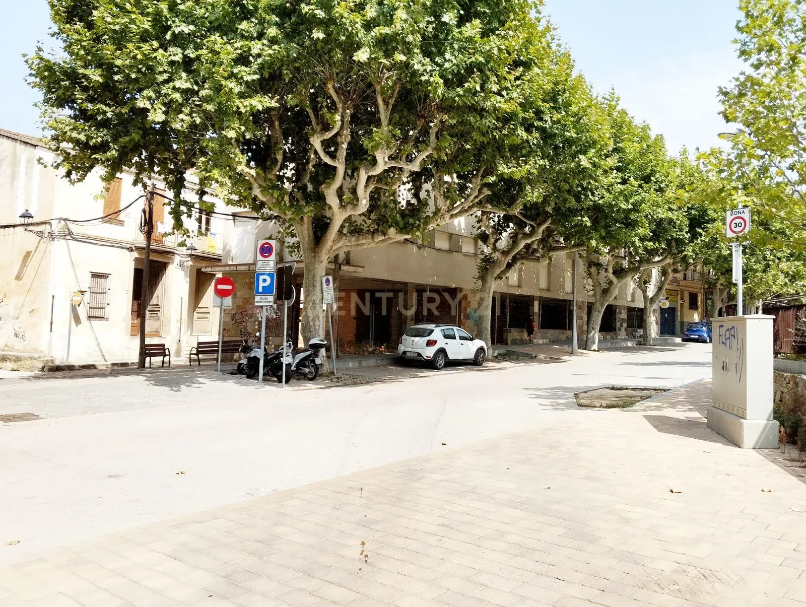 Commercial property in Arenys de Munt, Barcelona, Spain 616 sq.m. No. 167185