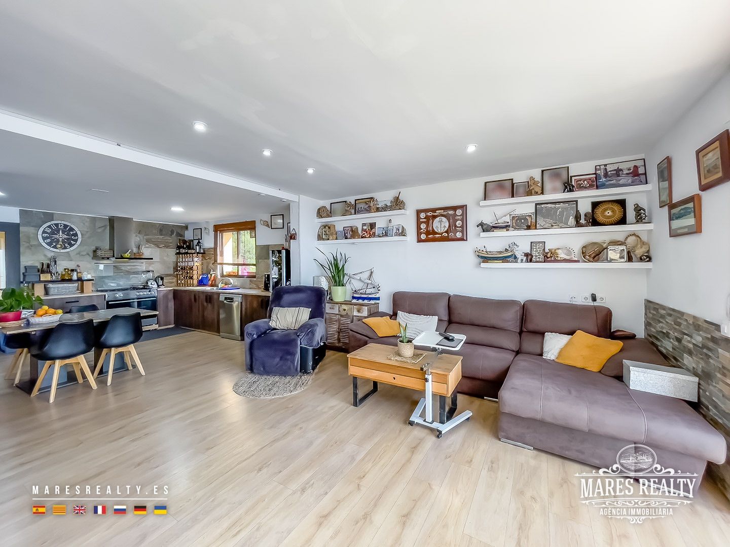 Villa en Lloret de Mar, Gerona, España 13 dormitorios, 650 m2 No. 140162