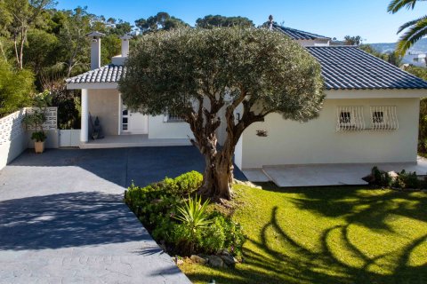 Villa i Costa De La Calma, Mallorca, Spanien 4 sovrum, 300 kvm. Nr. 151494