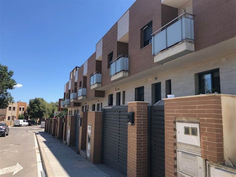 Сasa en Vilanova i la Geltrú, Barcelona, España 4 dormitorios, 174 m2 No. 193836