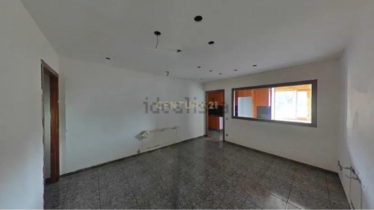 Apartamento en Puig-reig, Barcelona, España 2 dormitorios, 75 m2 No. 193832