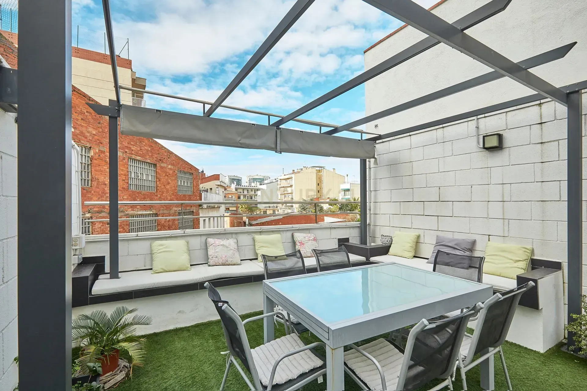 Сasa en Terrassa, Barcelona, España 5 dormitorios, 216 m2 No. 193834