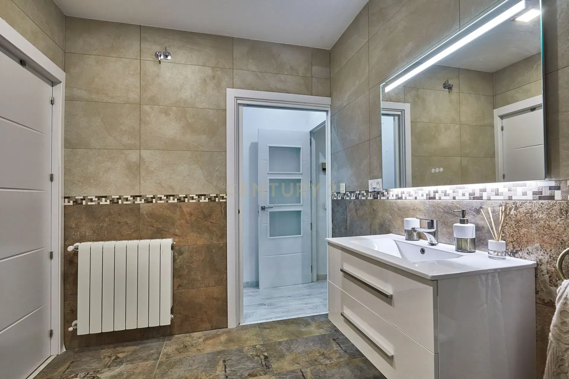 Сasa en Terrassa, Barcelona, España 5 dormitorios, 216 m2 No. 193834