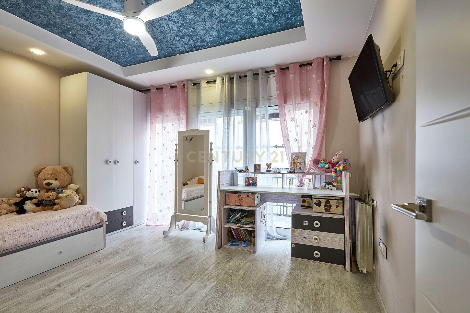 Сasa en Terrassa, Barcelona, España 5 dormitorios, 216 m2 No. 193834