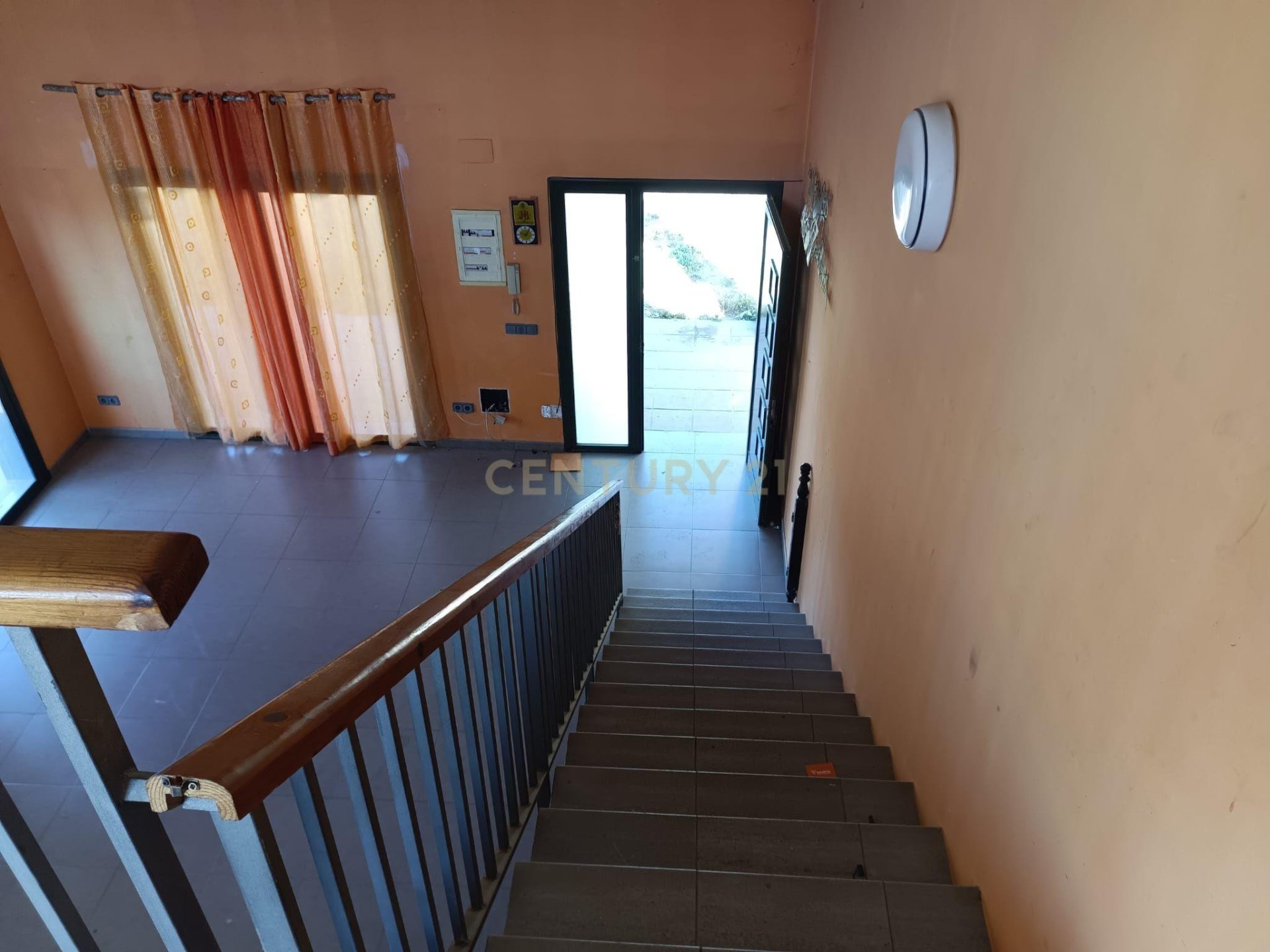 Hus i Seva, Barcelona, Spanien 4 sovrum, 238 kvm. Nr. 193831