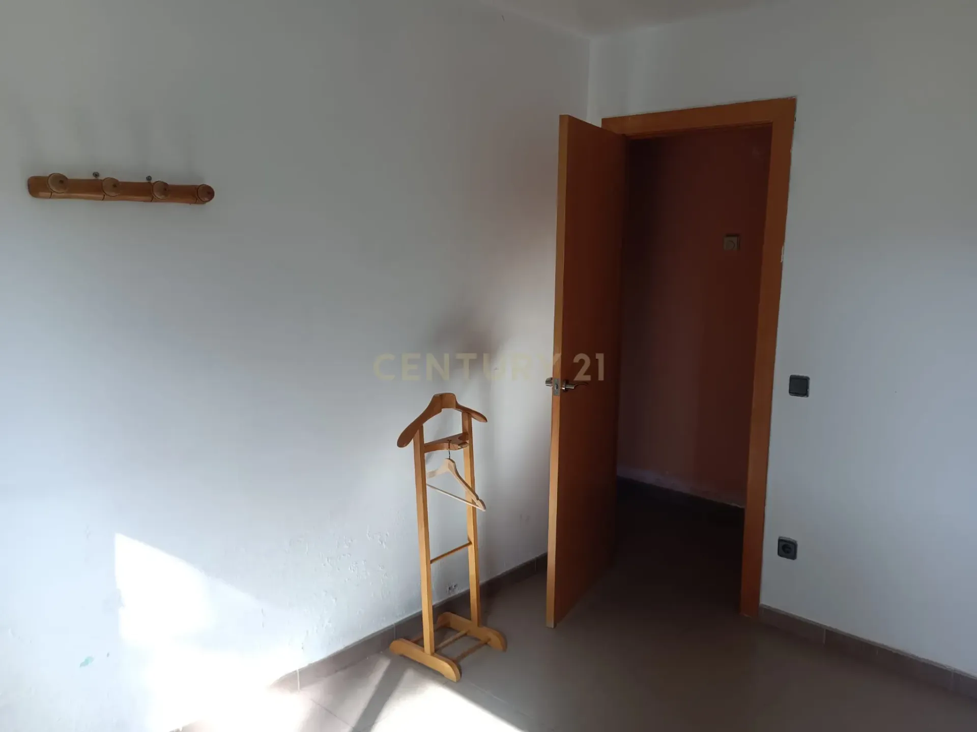 Hus i Seva, Barcelona, Spanien 4 sovrum, 238 kvm. Nr. 193831