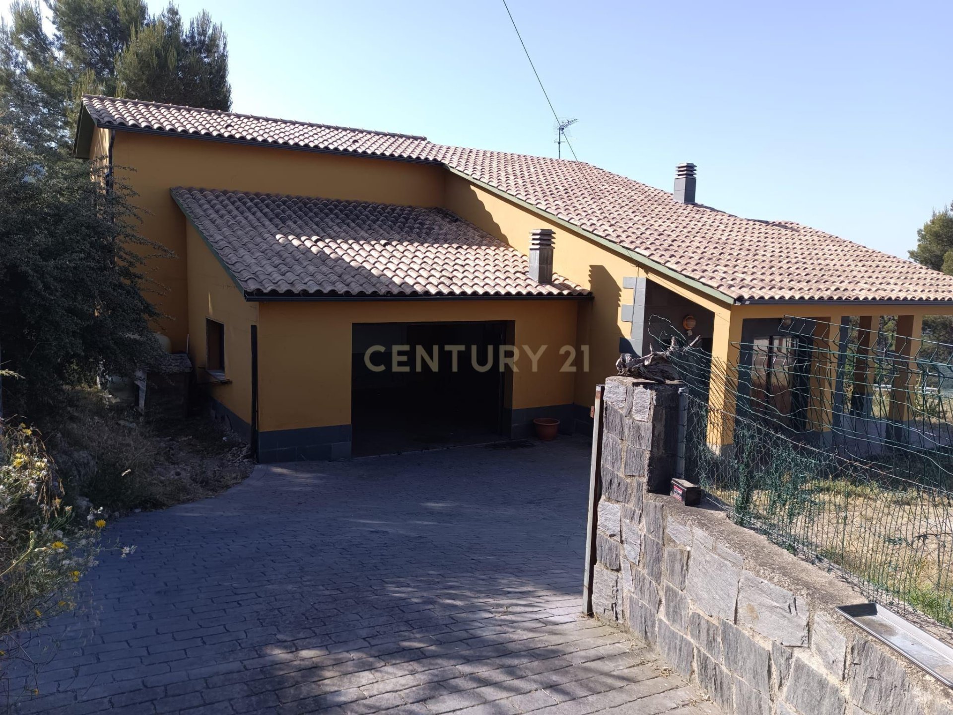 Hus i Seva, Barcelona, Spanien 4 sovrum, 238 kvm. Nr. 193831