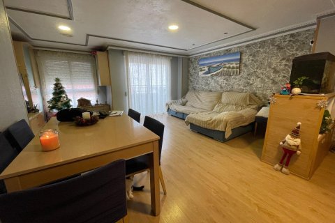 Dzīvoklis Torrevieja, Alicante, Spānijā 4 istabas, 110 m2 Nr. 142717