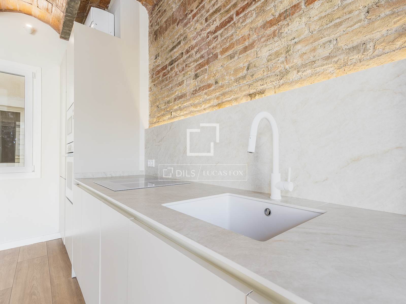 Apartamento en Barcelona, España 3 dormitorios, 84 m2 No. 150668