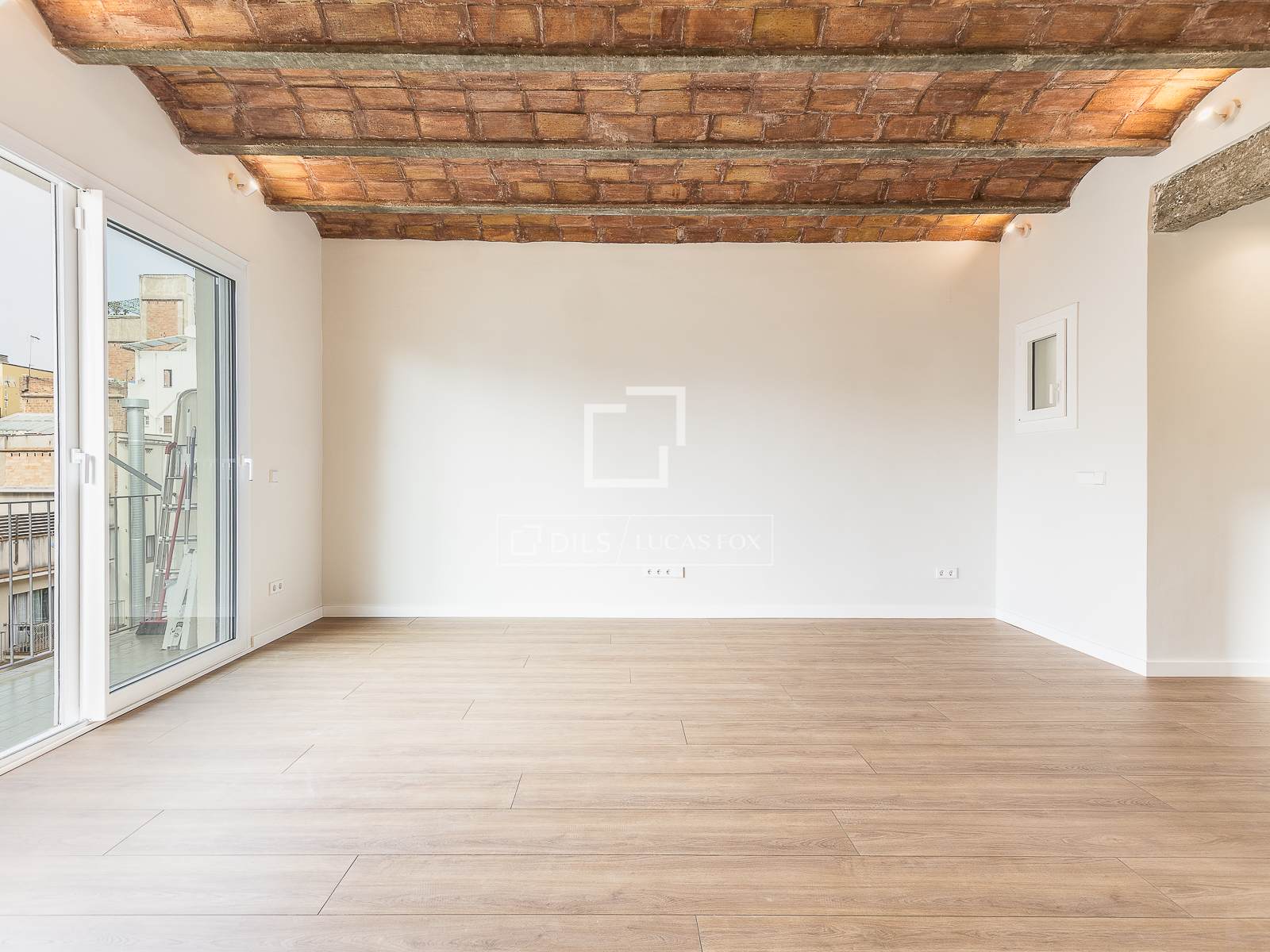 Apartamento en Barcelona, España 3 dormitorios, 84 m2 No. 150668