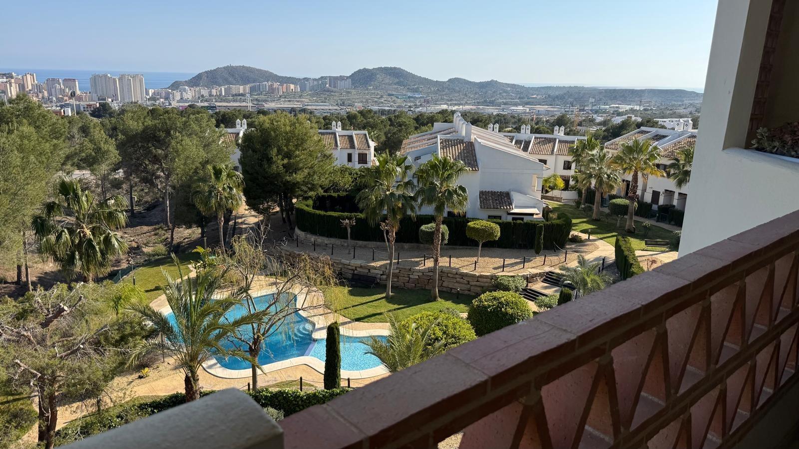 Attico a Finestrat, Alicante, Spagna 3 camere da letto, 145 mq. N° 177529