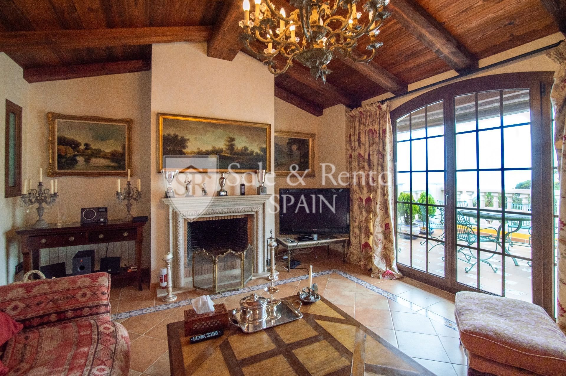 Māja Lloret de Mar, Girona, Spānijā 5 istabas, 326 m2 Nr. 166498