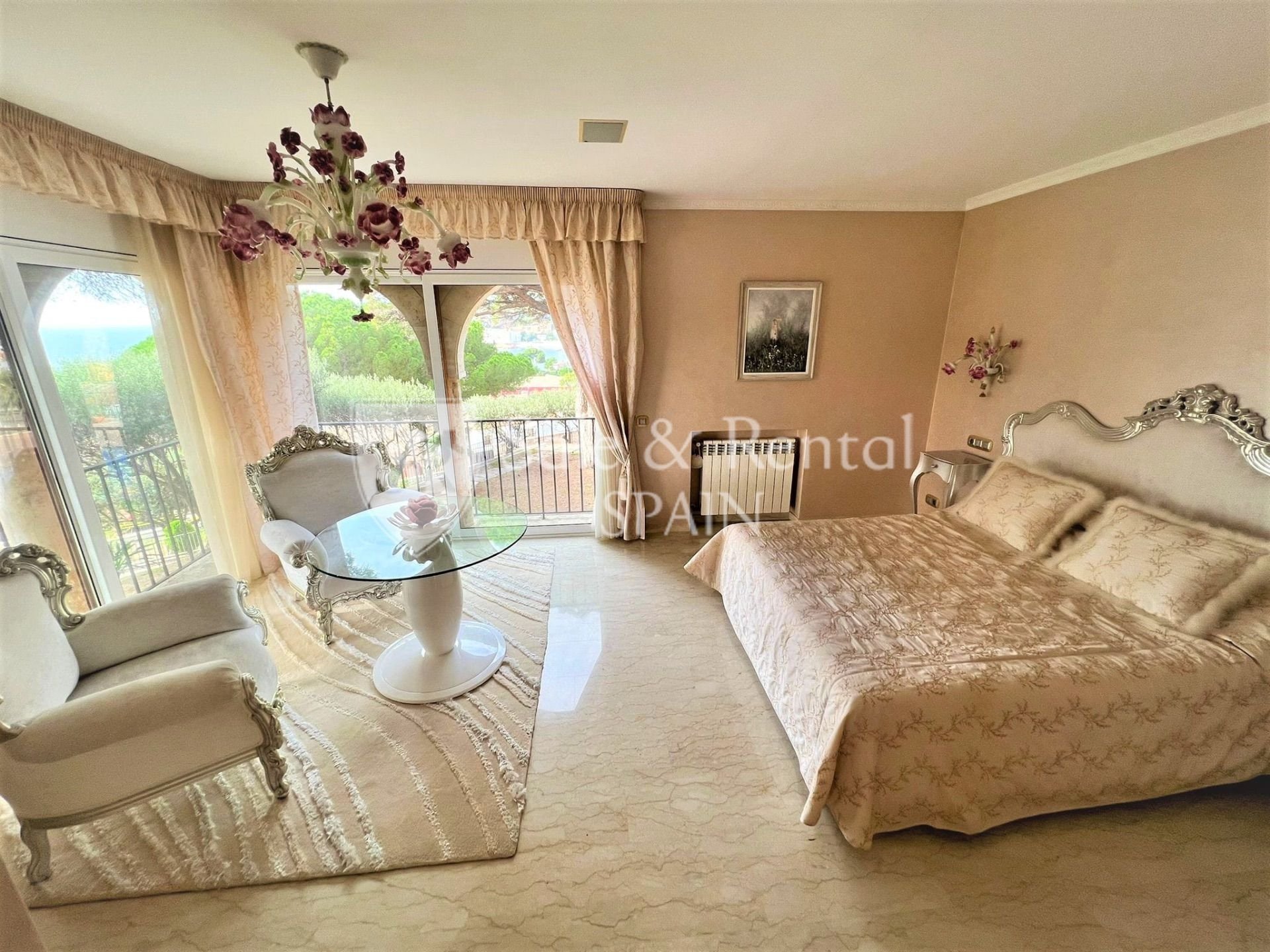 House in Sant Feliu de Guixols, Girona, Spain 10 bedrooms, 1323 sq.m. No. 166496