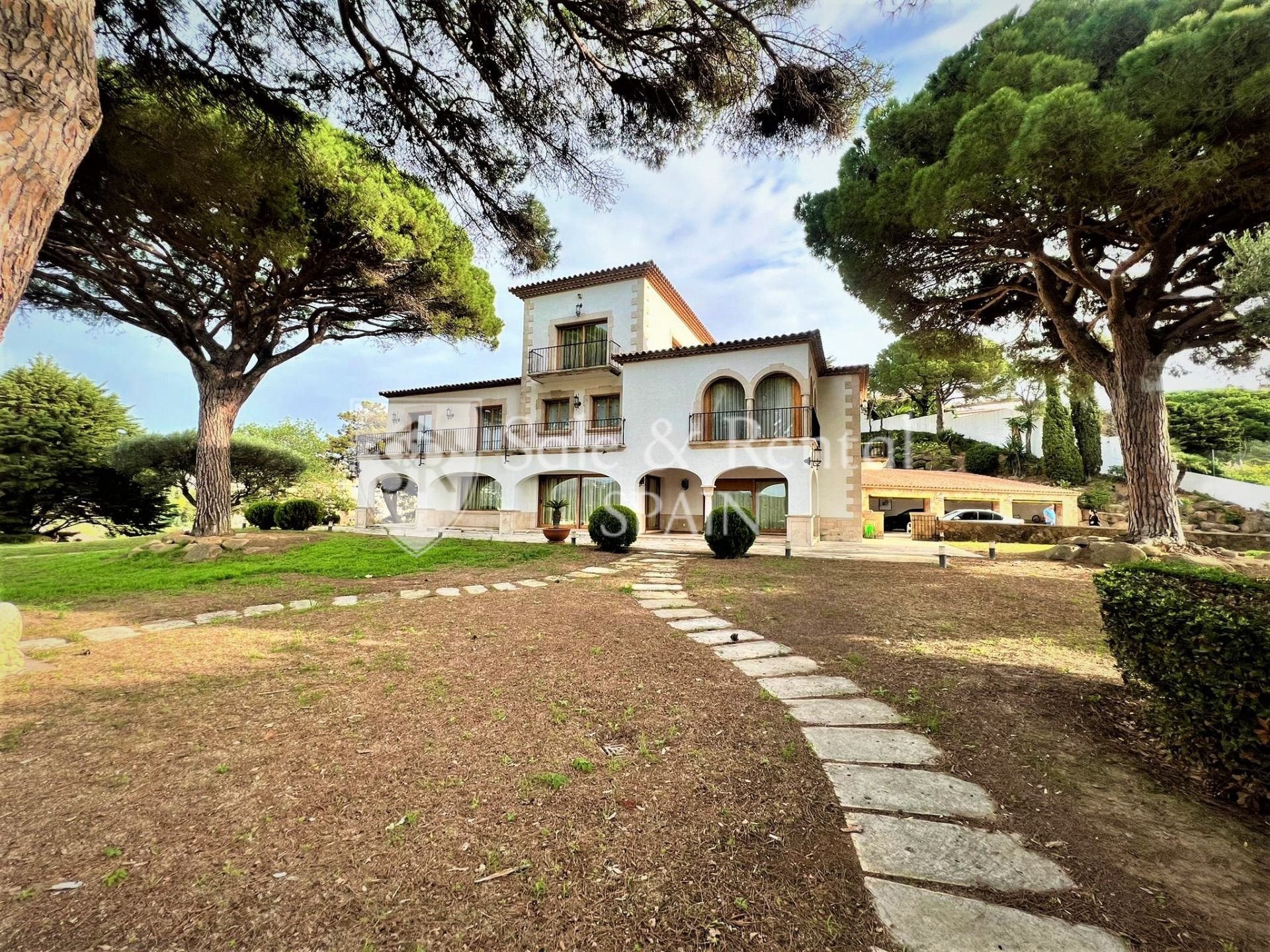 House in Sant Feliu de Guixols, Girona, Spain 10 bedrooms, 1323 sq.m. No. 166496
