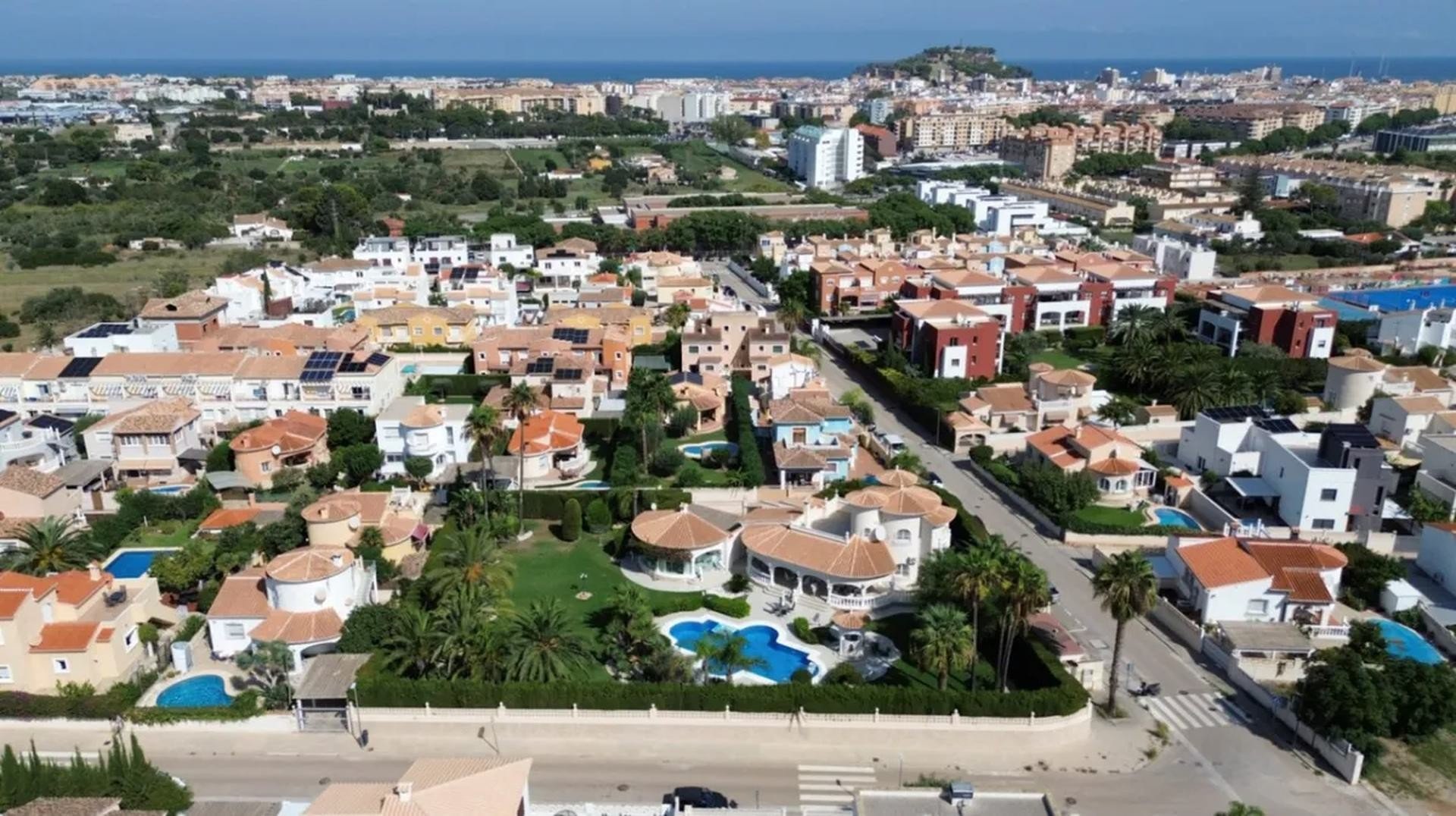 Huvila Denia, Alicante, Espanja 3 makuuhuonetta, 303 m2 No. 195665